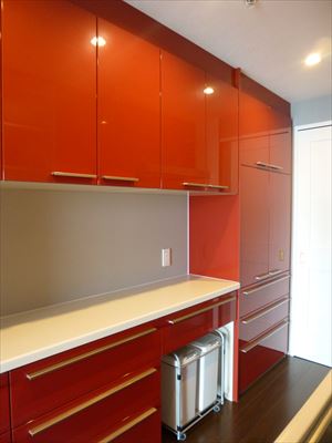 間接照明で落ち着いた雰囲気へイメージチェンジ